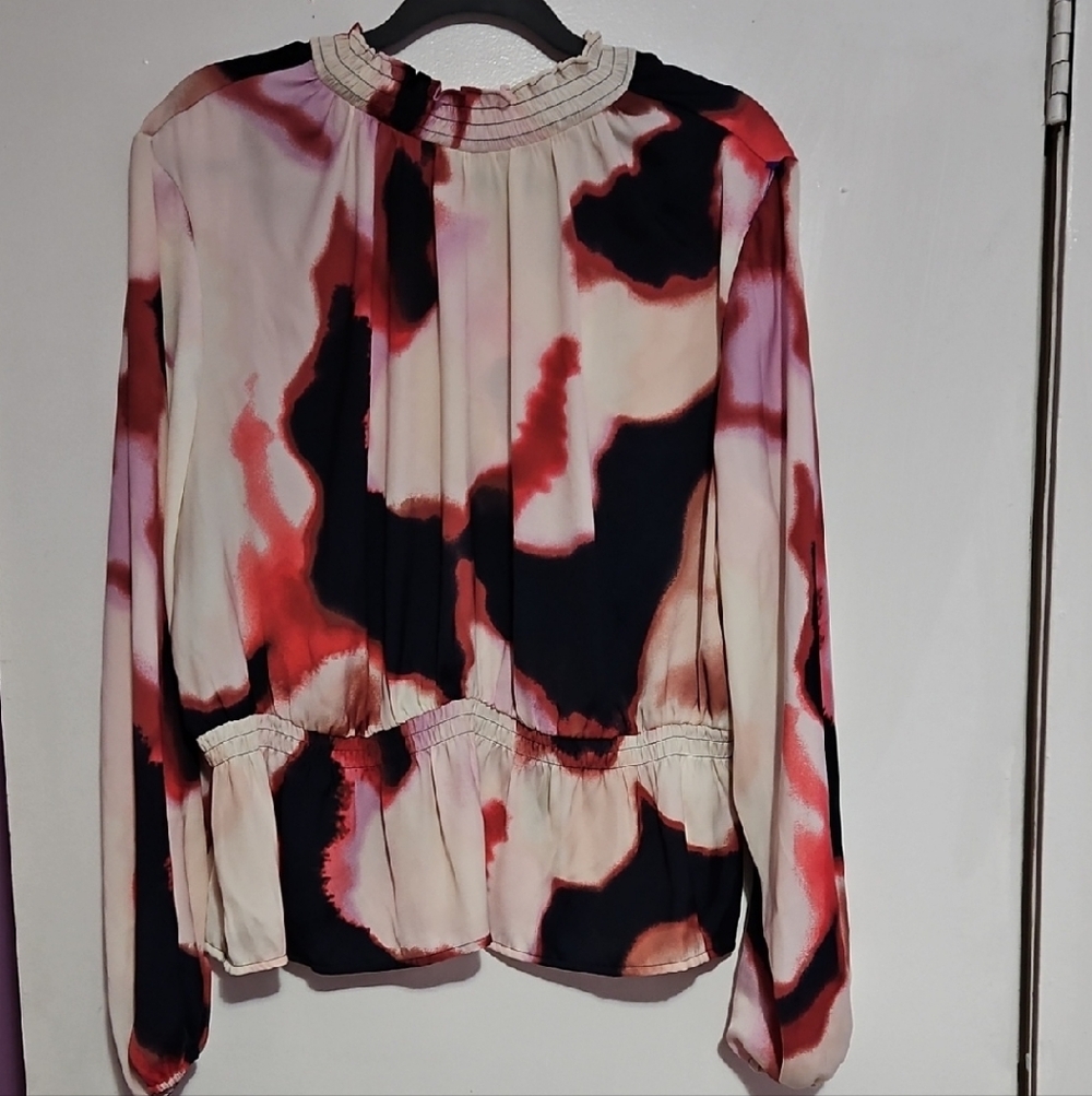 Nine West Women's Blouse in Cream and Black with Red Accents